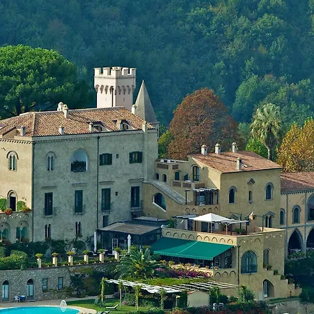 Cimbrone Hotel