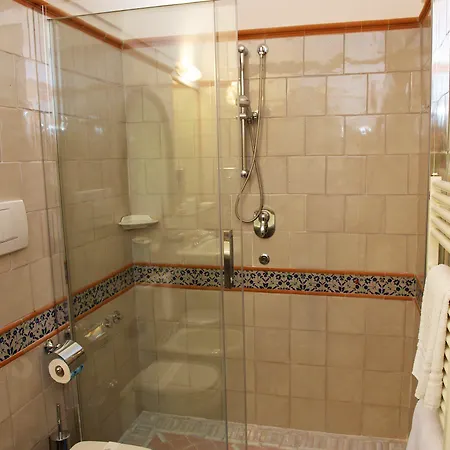 チンブローネ ラヴェッロ