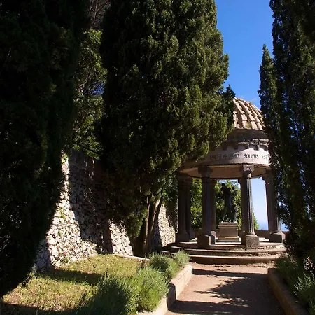 Cimbrone Otel